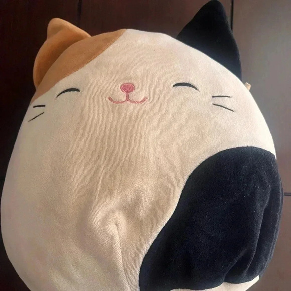 Calico Kitty SquishMellow Plush - Picture 6 of 6